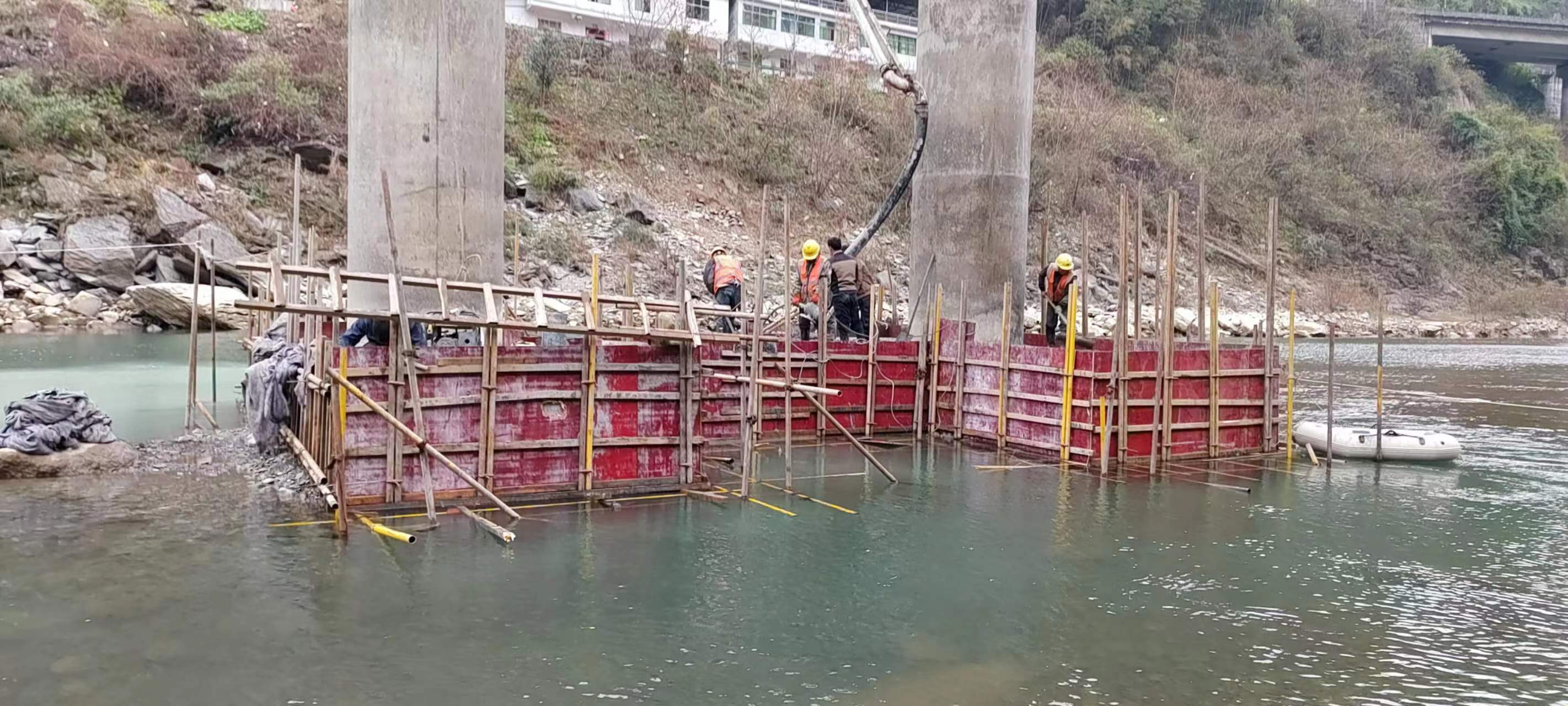 云岩水利工程施工中堤坝渗漏原因以及防渗加固技术